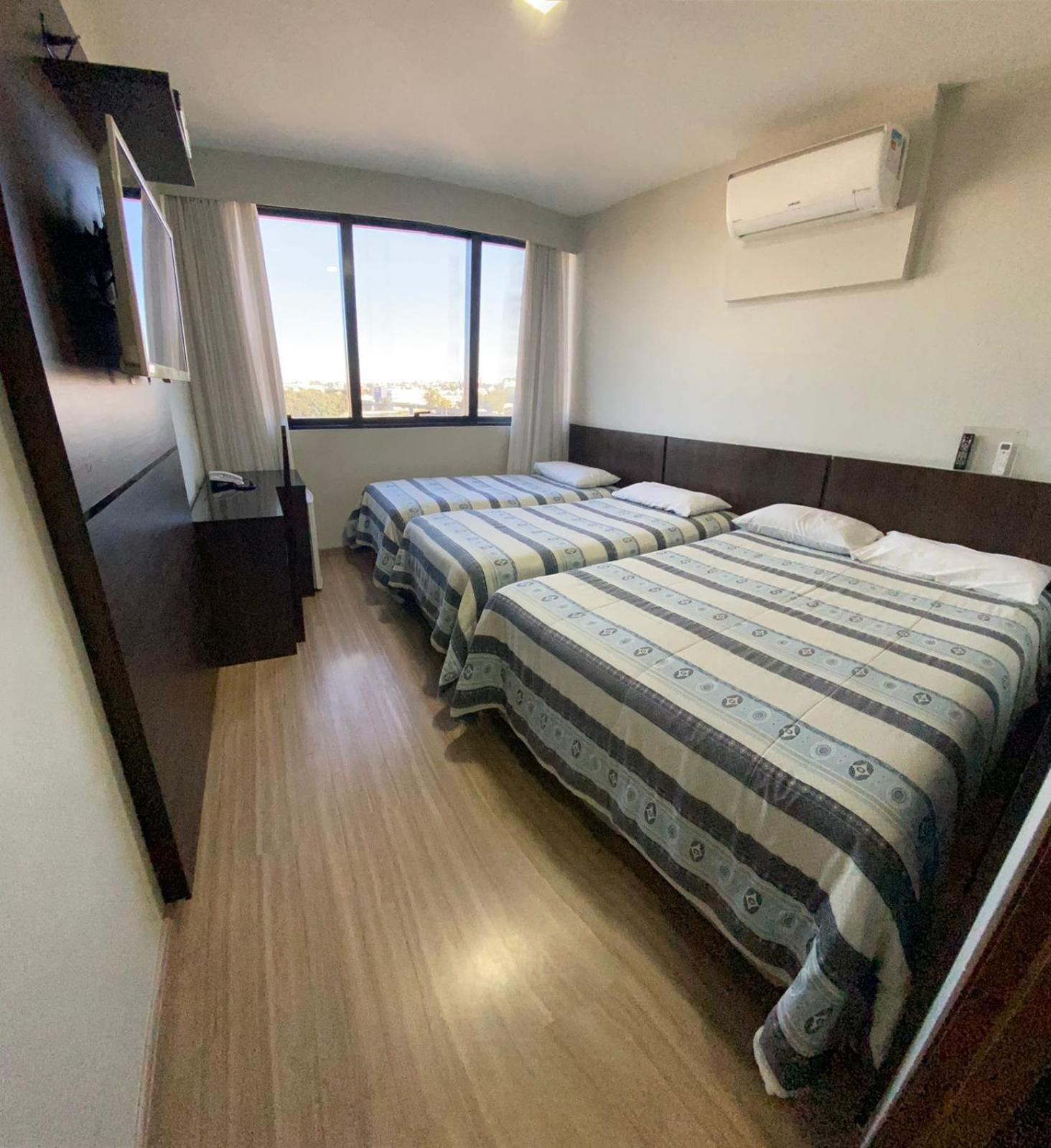 Hotel Itamaraty Curitiba Bagian luar foto