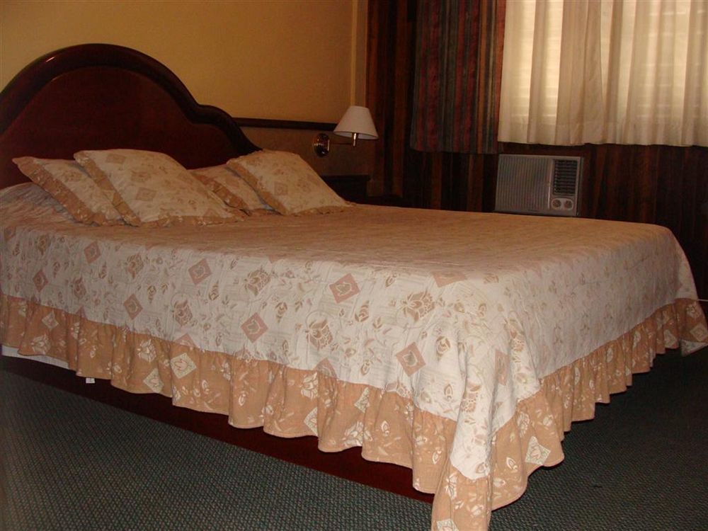 Hotel Itamaraty Curitiba Bagian luar foto