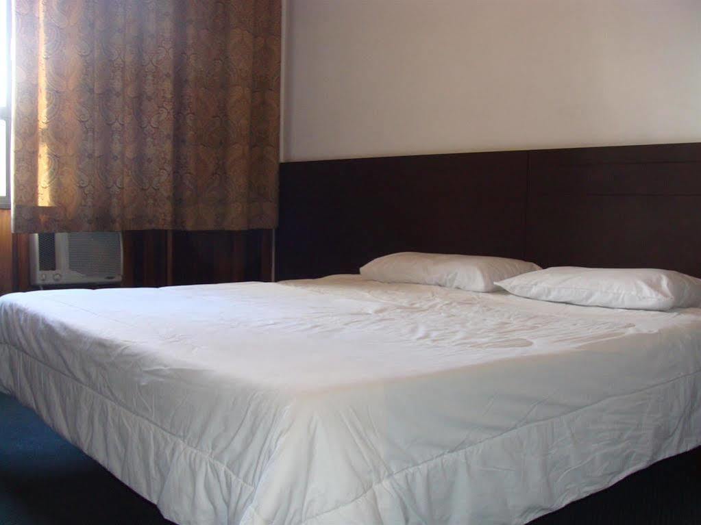 Hotel Itamaraty Curitiba Bagian luar foto
