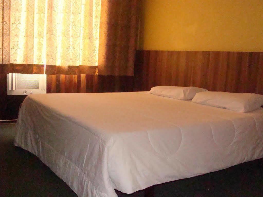 Hotel Itamaraty Curitiba Bagian luar foto
