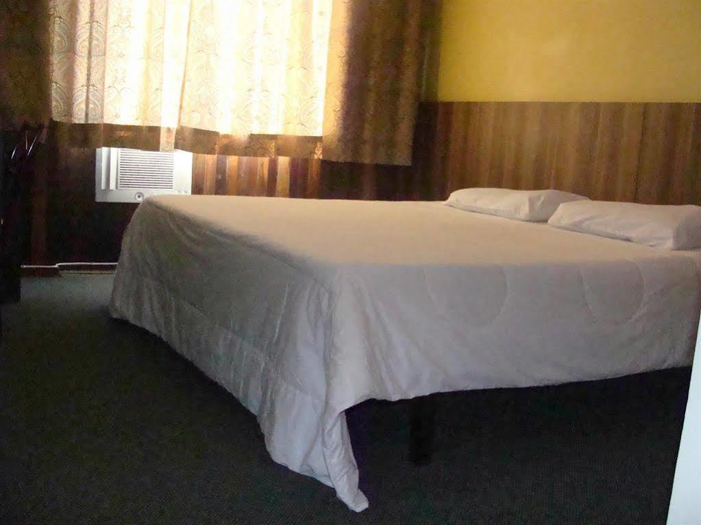 Hotel Itamaraty Curitiba Bagian luar foto